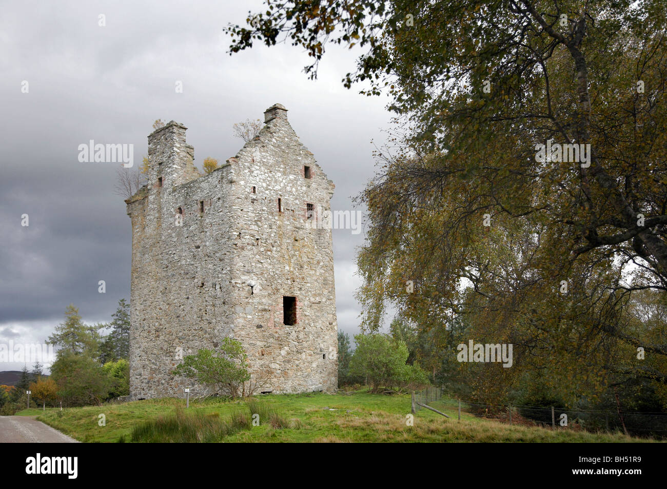 Il castello di Invermark in Glenesk, datata intorno al Trecento e ricostruito dalla famiglia Lindsay nel 1500. Foto Stock