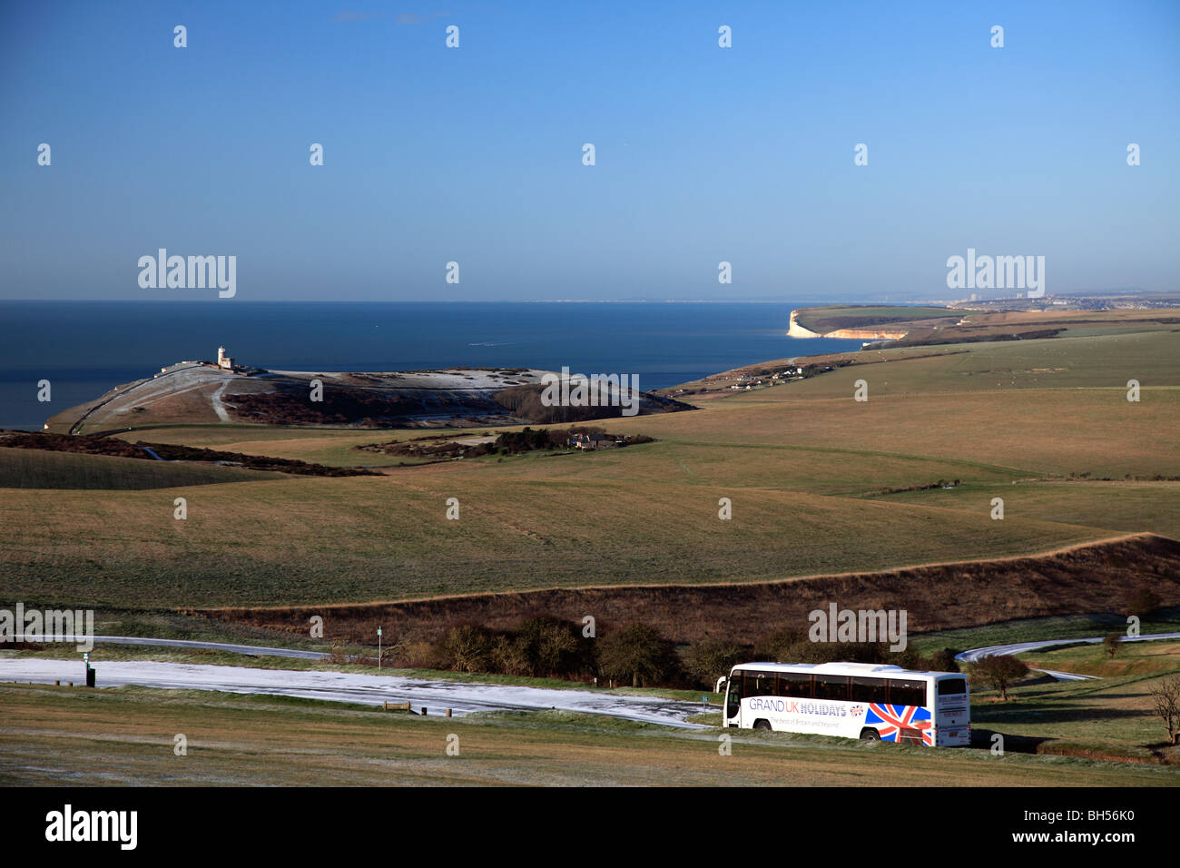 Gita turistica in autobus 7 Suore Bianche Scogliere di gesso Beachy Head Sussex Coast Canale Inglese UK Foto Stock