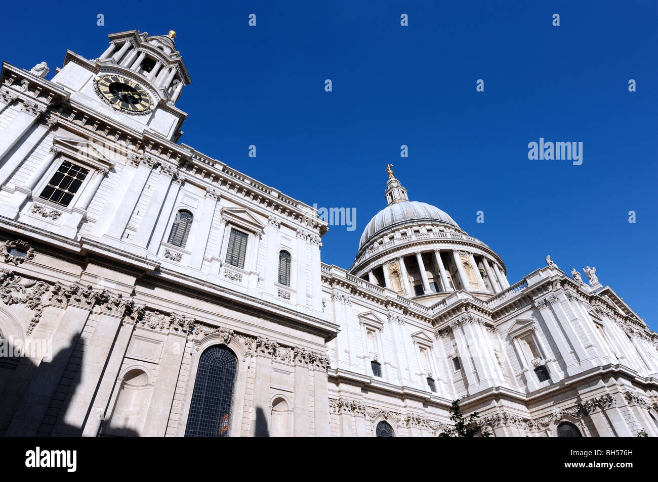 Banca d'Inghilterra valuta sterlina moneta business British Gran Bretagna oro inglese reserve esterno dell'edificio costruito architettura struttura Foto Stock