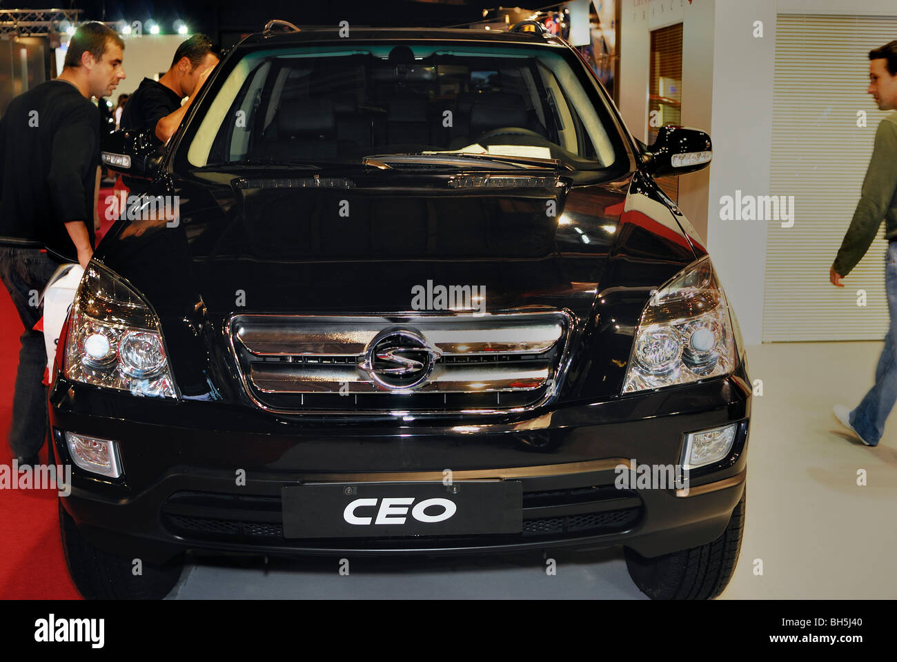 Parigi, Francia, primo piano, esposizione, Auto elettriche, Chinese Made 4 x 4 Car, Shuanghuan Car Co., "CEO", Foto Stock