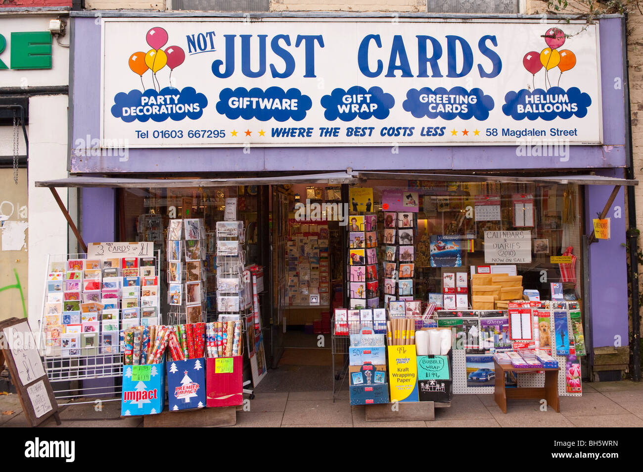 Il Just Cards shop store in Norwich , Norfolk , Inghilterra , Inghilterra , Regno Unito Foto Stock