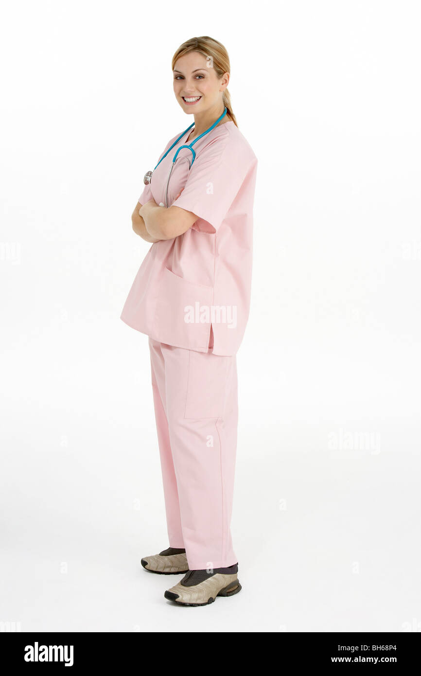 A piena lunghezza shot del medico donna Foto Stock