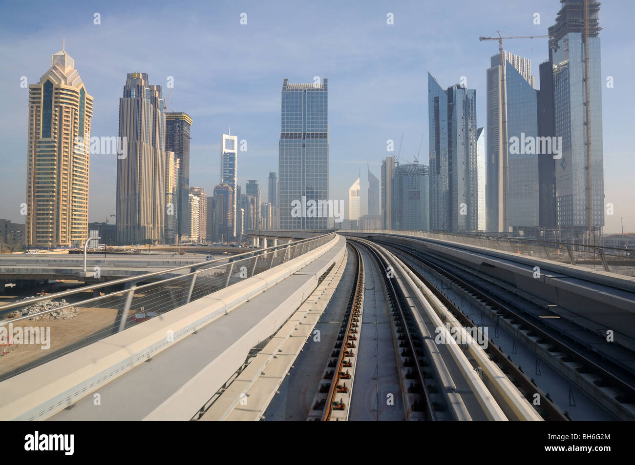Metro le vie in Dubai Emirati Arabi Uniti Foto Stock