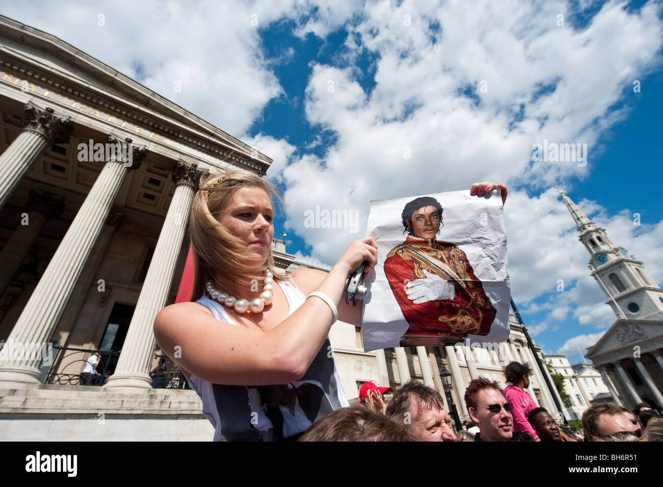 Michael Jackson si riuniscono a Londra in Trafalgar Square Foto Stock