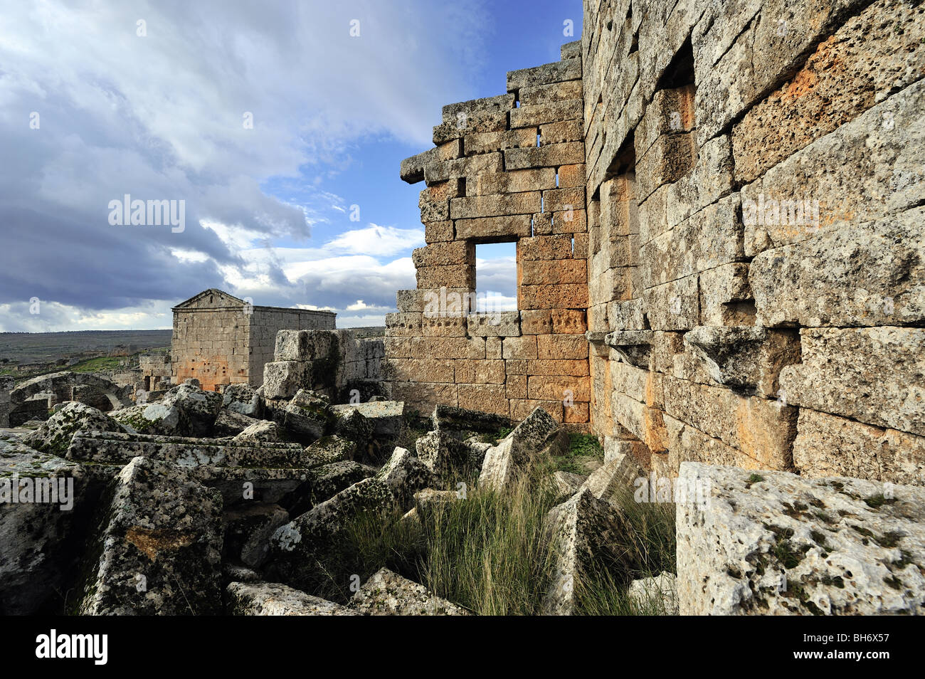 Rovine nella città morta di Sergilla,Siria Foto Stock