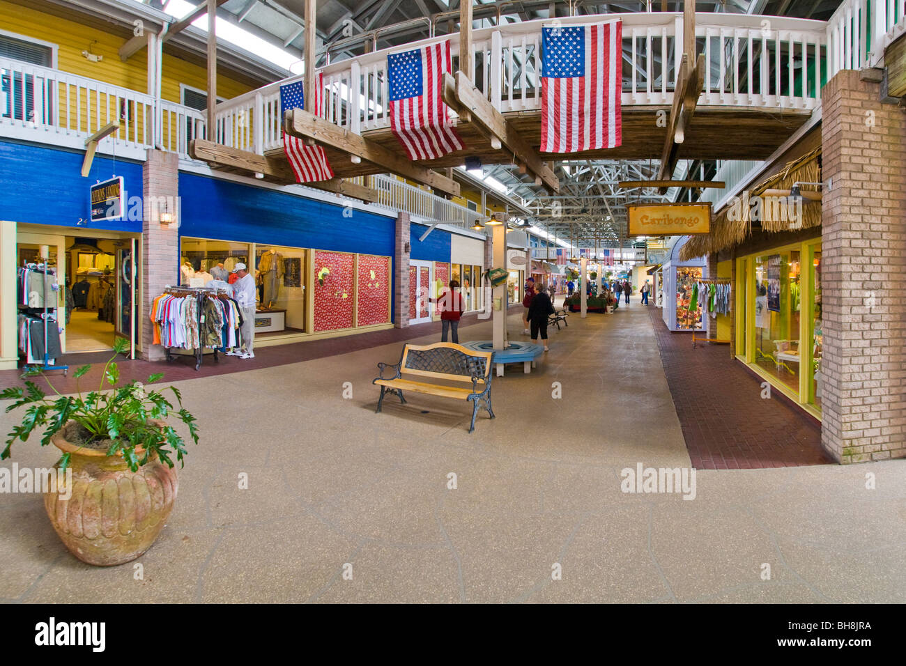 All'interno di Fishermens Village shopping e ristoranti nel complesso Punta Gorda Florida Foto Stock