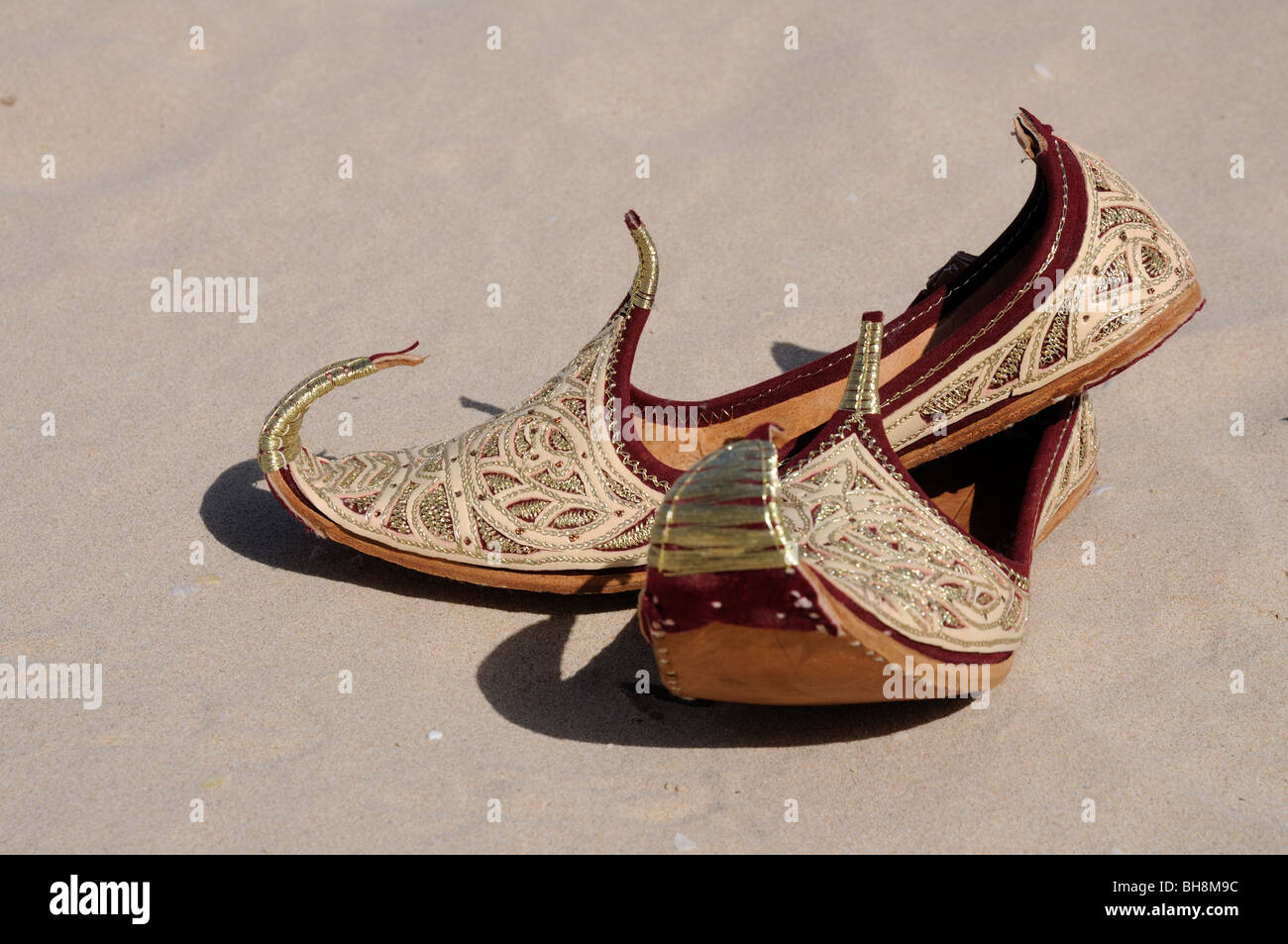 Scarpe arabe a best sale punta