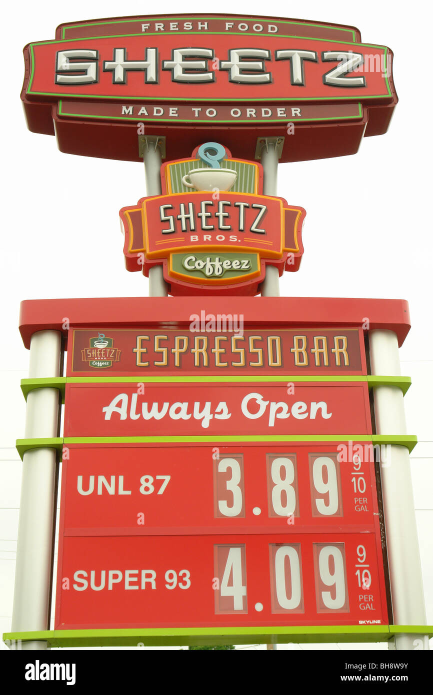 AJD63829, Sheetz, stazione di gas, segno, i prezzi del carburante, Foto Stock