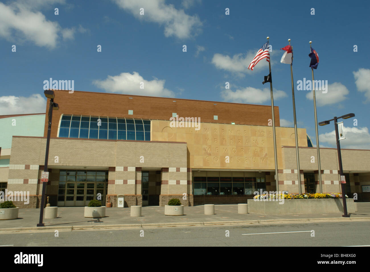 AJD64203, Winston-Salem, NC, North Carolina, Lawrence Joel Veterans Memorial Coliseum Foto Stock