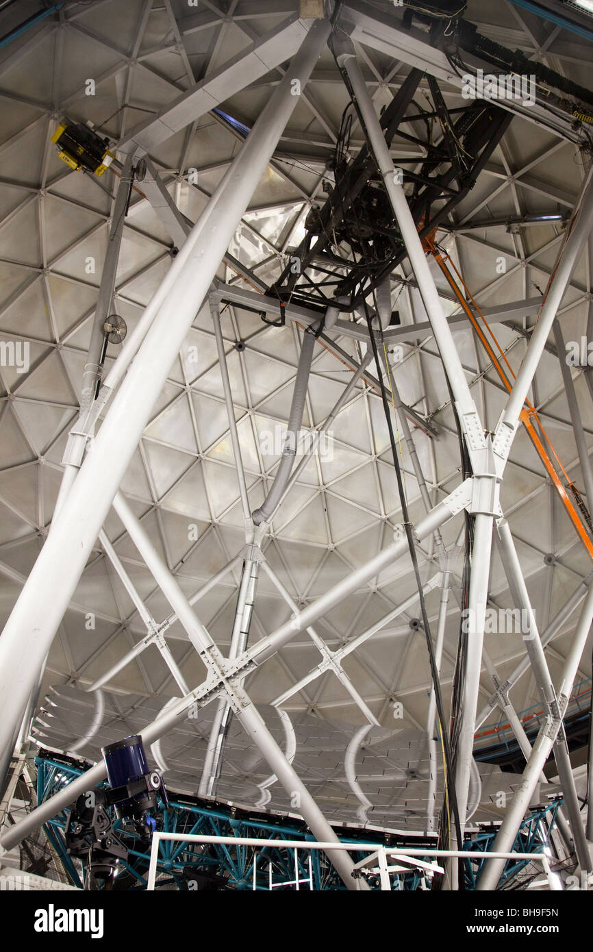 Telescopio Hobby-Eberly interno McDonald Observatory Fort Davis Texas USA Foto Stock