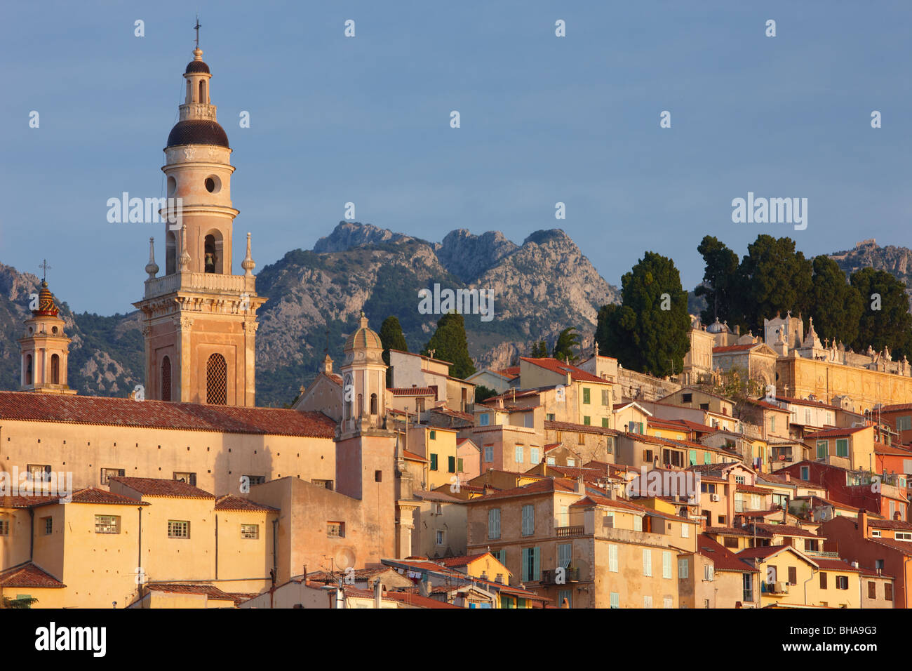 La città vecchia di Mentone, Cote d'Azur, Provenza, Francia Foto Stock