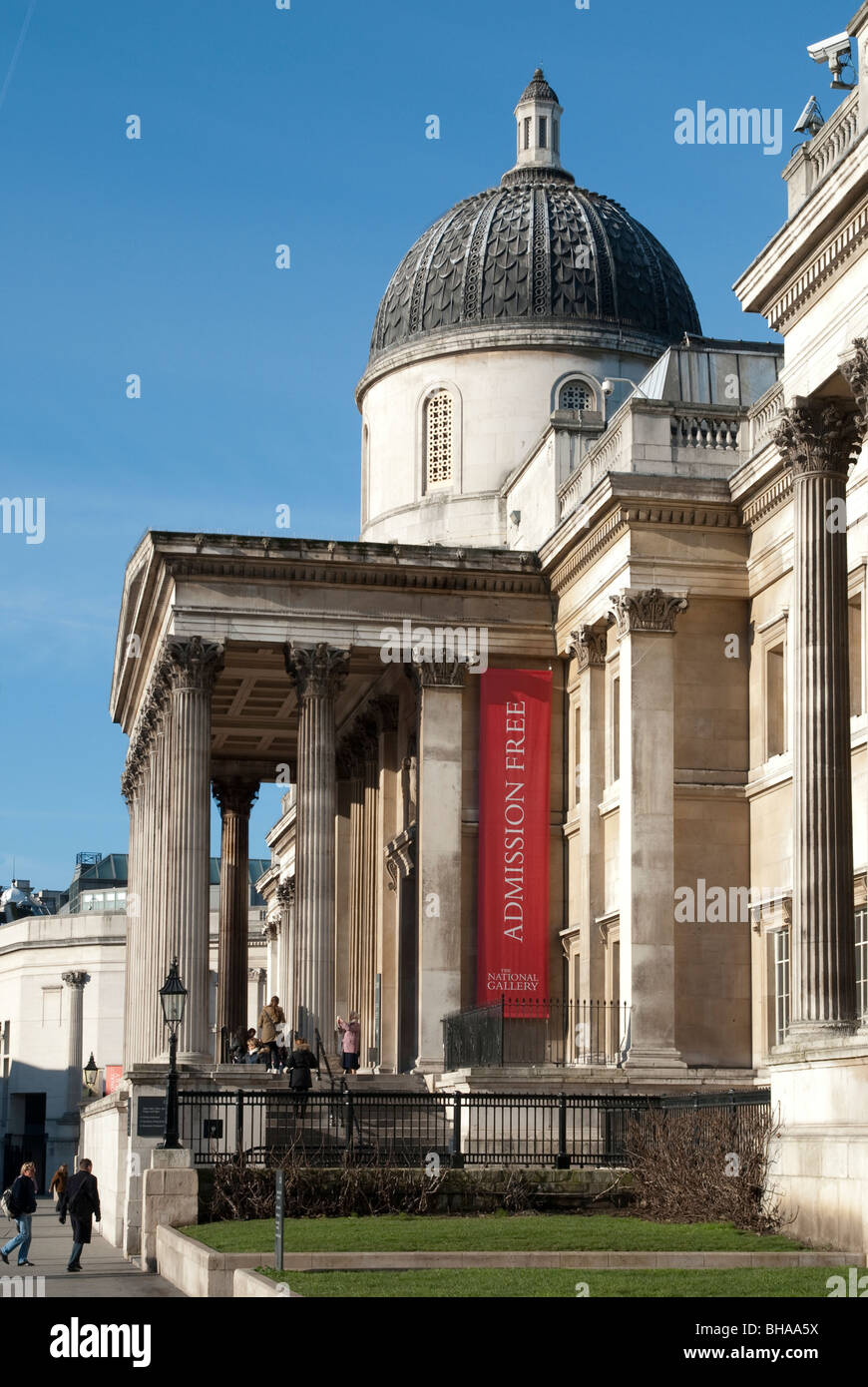 La National Gallery in Trafalgar Square Londra Foto Stock