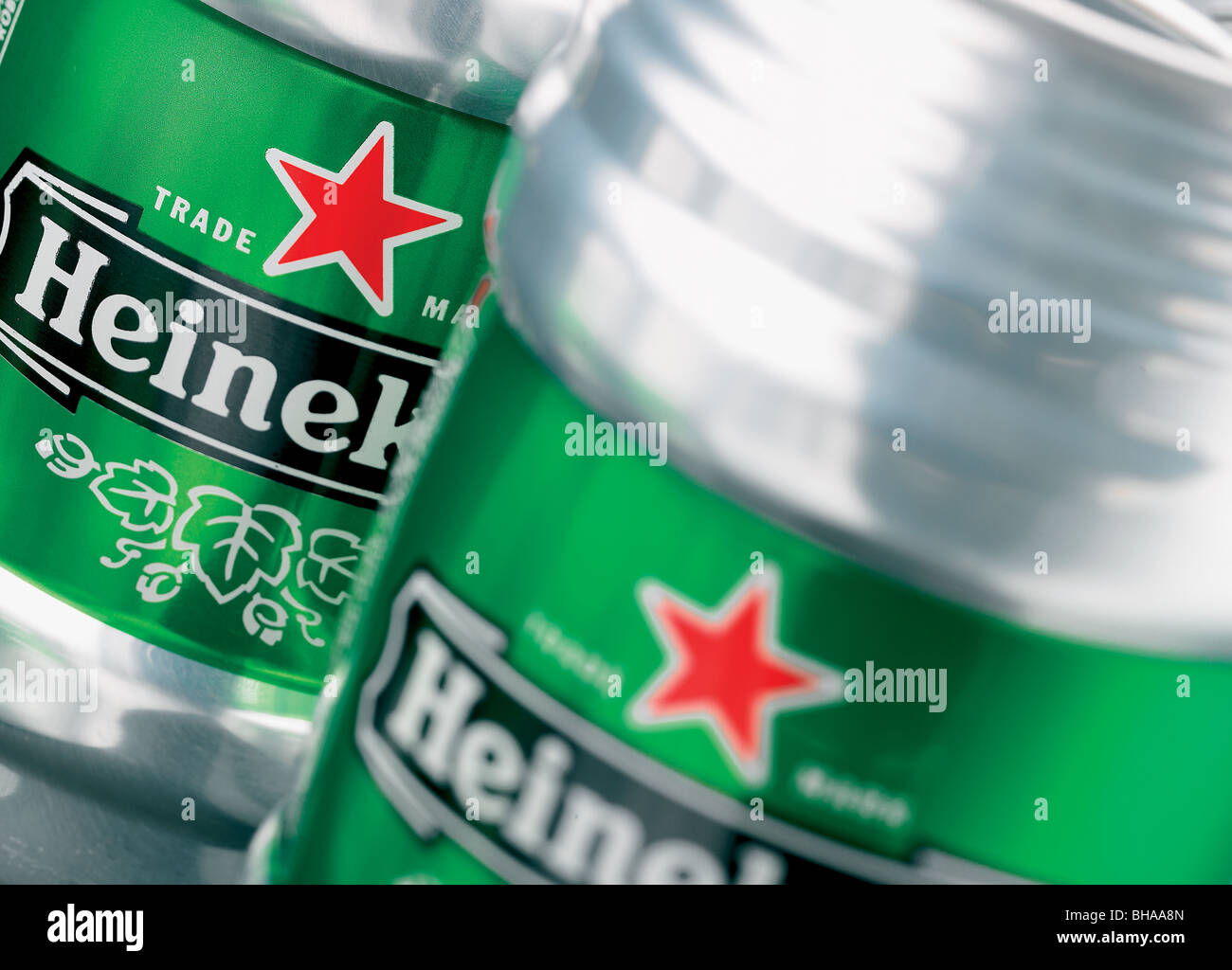 Alluminio di birra Heineken lattine per bevande Foto Stock