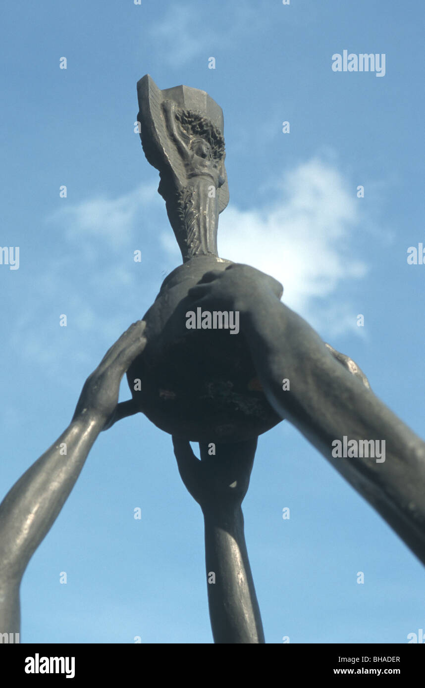 URUGUAY. Monumento alla Coppa del Mondo di calcio che il paese ha vinto due volte nel 1930 e 1950. ESTADIO CENTENARIO, Montevideo Foto Stock