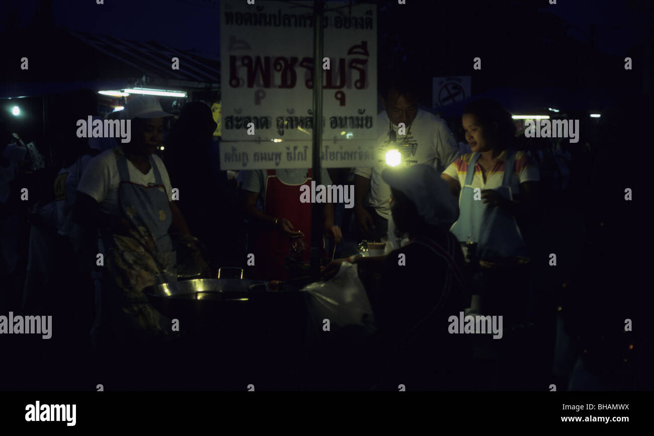 Il mercato notturno in Phuket, Tailandia Foto Stock