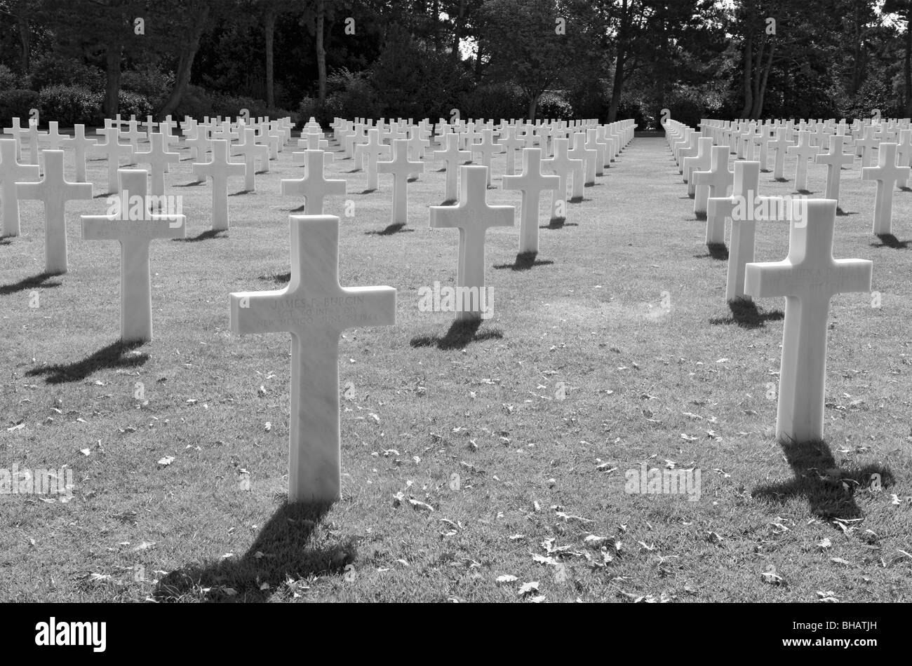 In bianco e nero la fotografia della Normandia American Cimitero e memoriale, Francia Foto Stock