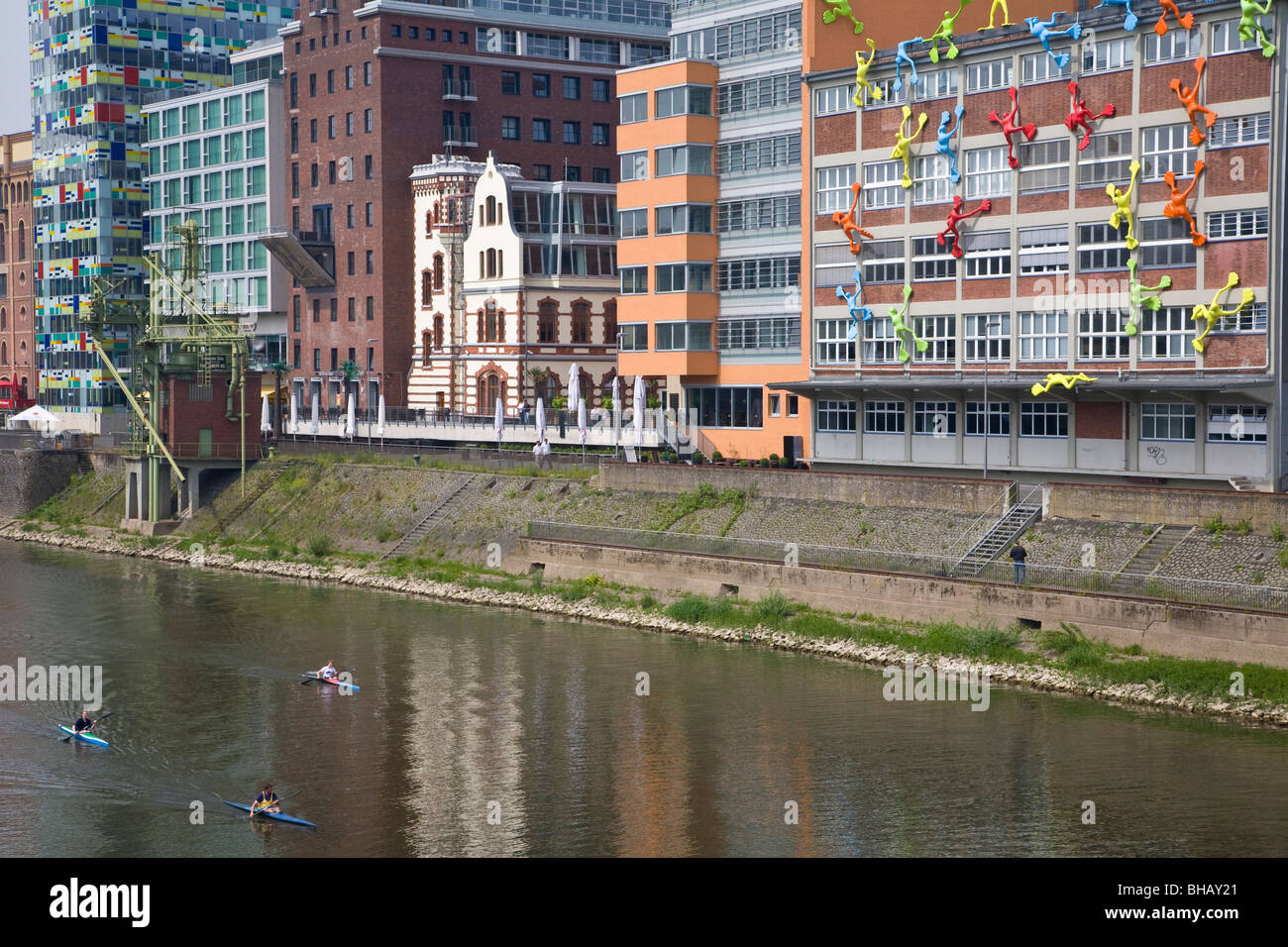 KAYAKS, edifici per uffici, MEDIENHAFEN, MEDIA Harbour, DUSSELDORF, RENO, Nord Reno WHESTPHALIA, Germania Foto Stock