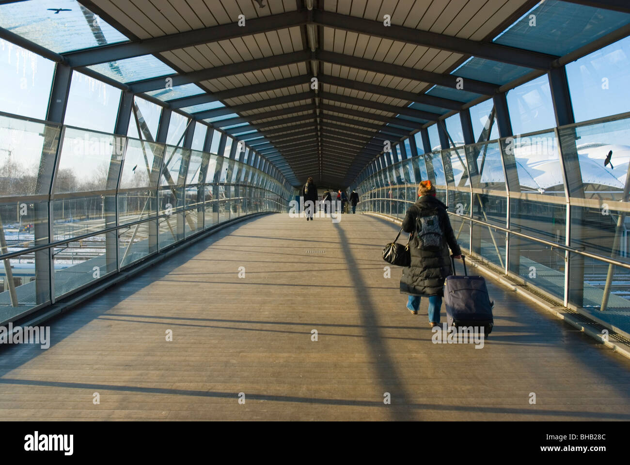 Corridoio per passeggeri a Fröttmaning U-Bahn stazione Monaco di Baviera Baviera Germania Europa Foto Stock