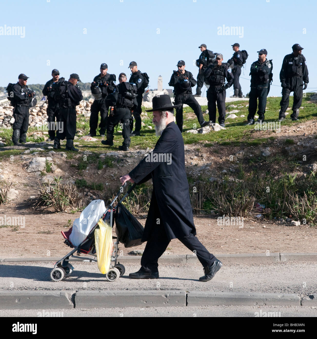 Protesta settimanale a Sheikh Jarakh quartiere di Gerusalemme Est contro l insediamento ebraico Foto Stock