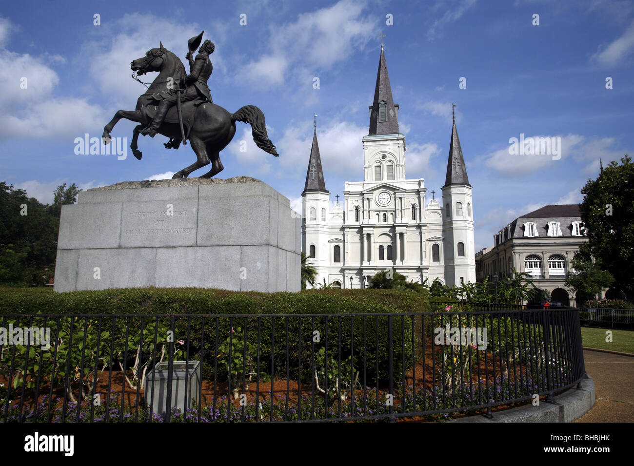 Generale Andrew Jackson statua, Cattedrale di San Louis, Jackson Square, il quartiere francese, New Orleans, Louisiana, Stati Uniti d'America Foto Stock