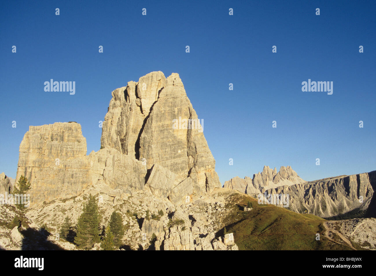 Le cinque torri a cortina d'Ampezzo, Dolomiti, UNESCO, veneto, Italia Foto Stock