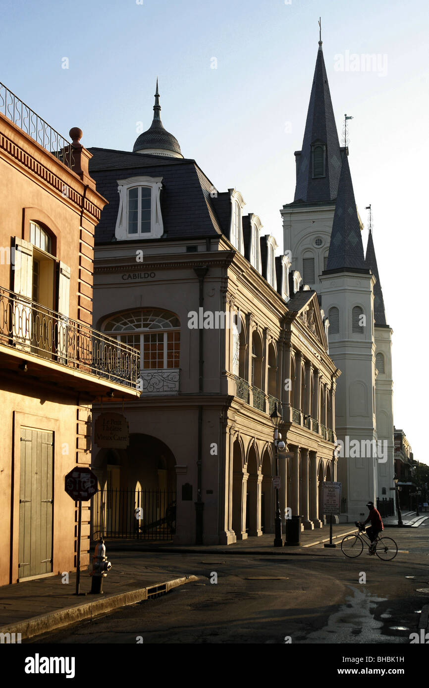 Chartres Street & Cattedrale di San Louis, del Quartiere Francese, New Orleans, Louisiana, Stati Uniti d'America Foto Stock