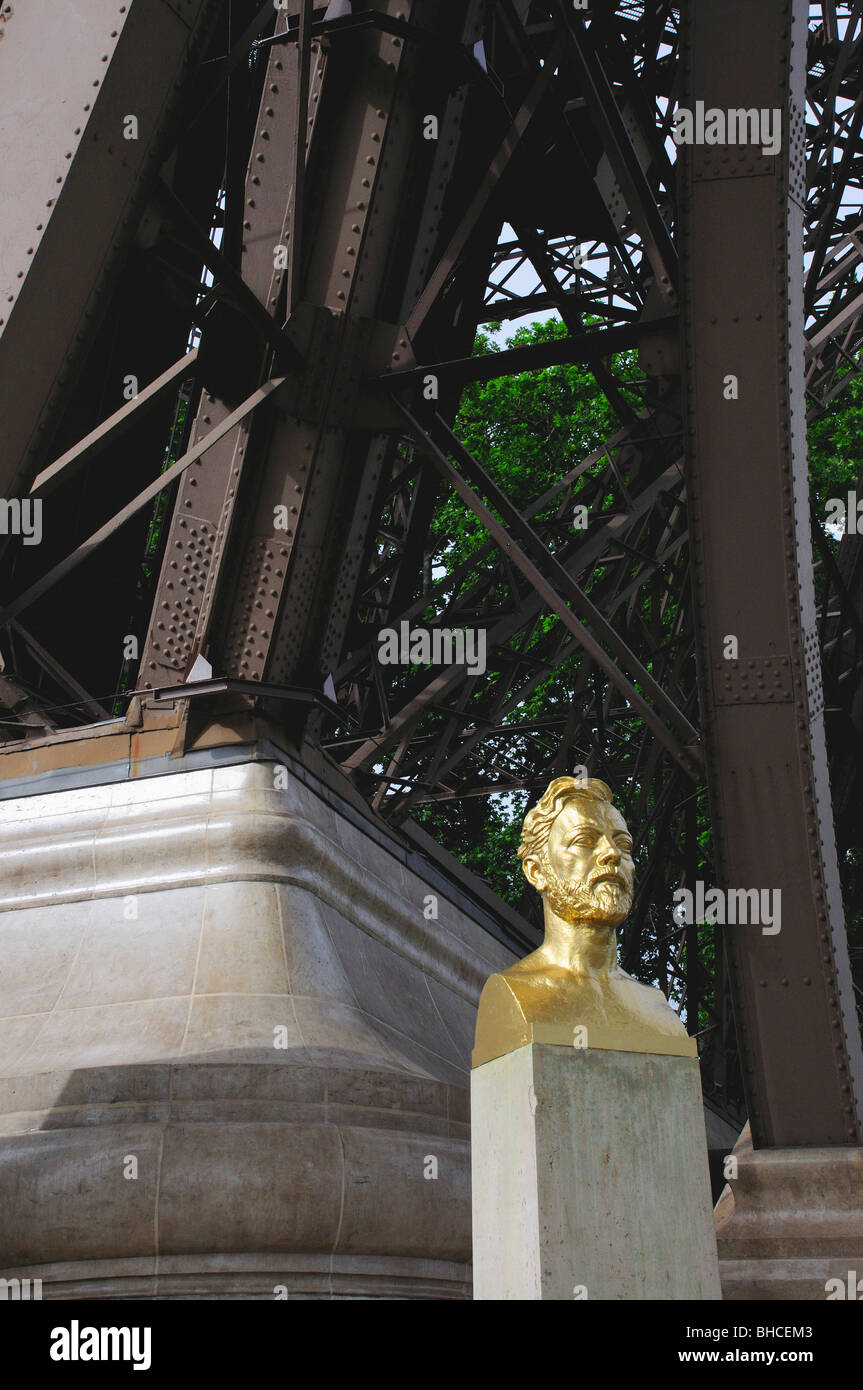 Busto di Gustave Eiffel Foto Stock