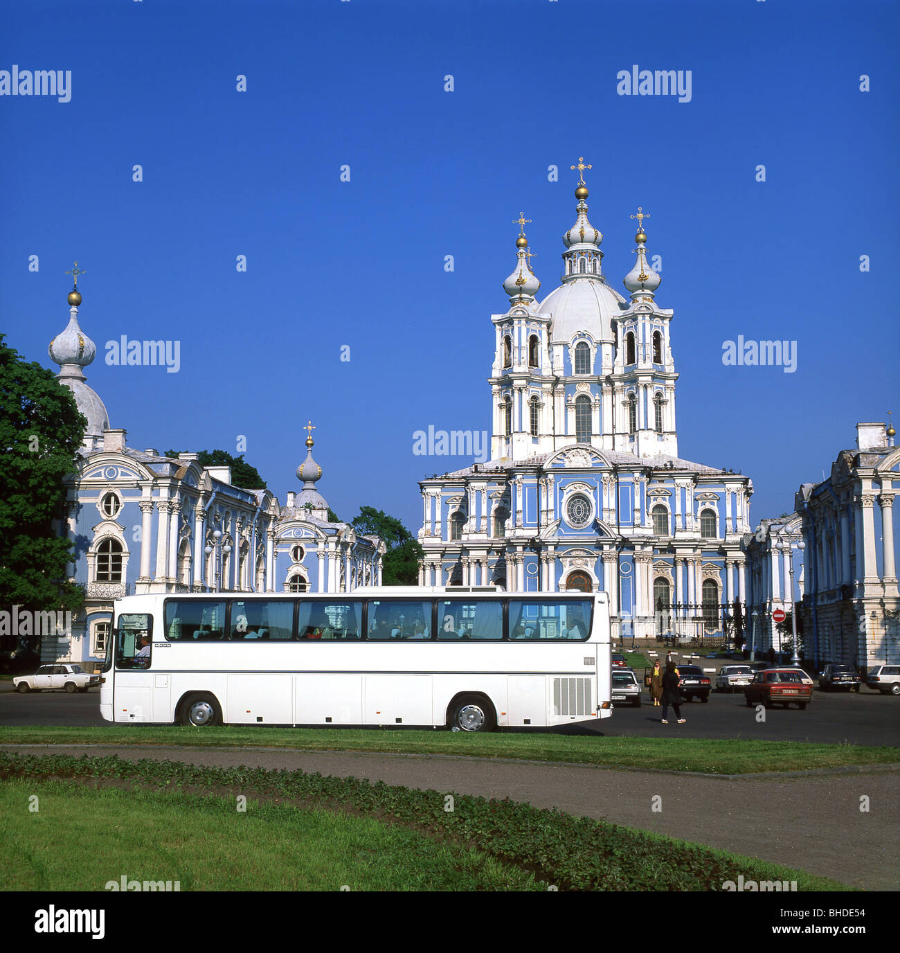 Tour in pullman dal convento Smolny, San Pietroburgo, regione nord-occidentale, la Russia Foto Stock Tour in pullman dal convento Smolny, San Pietroburgo, regione nord-occidentale, la Russia Foto Stock