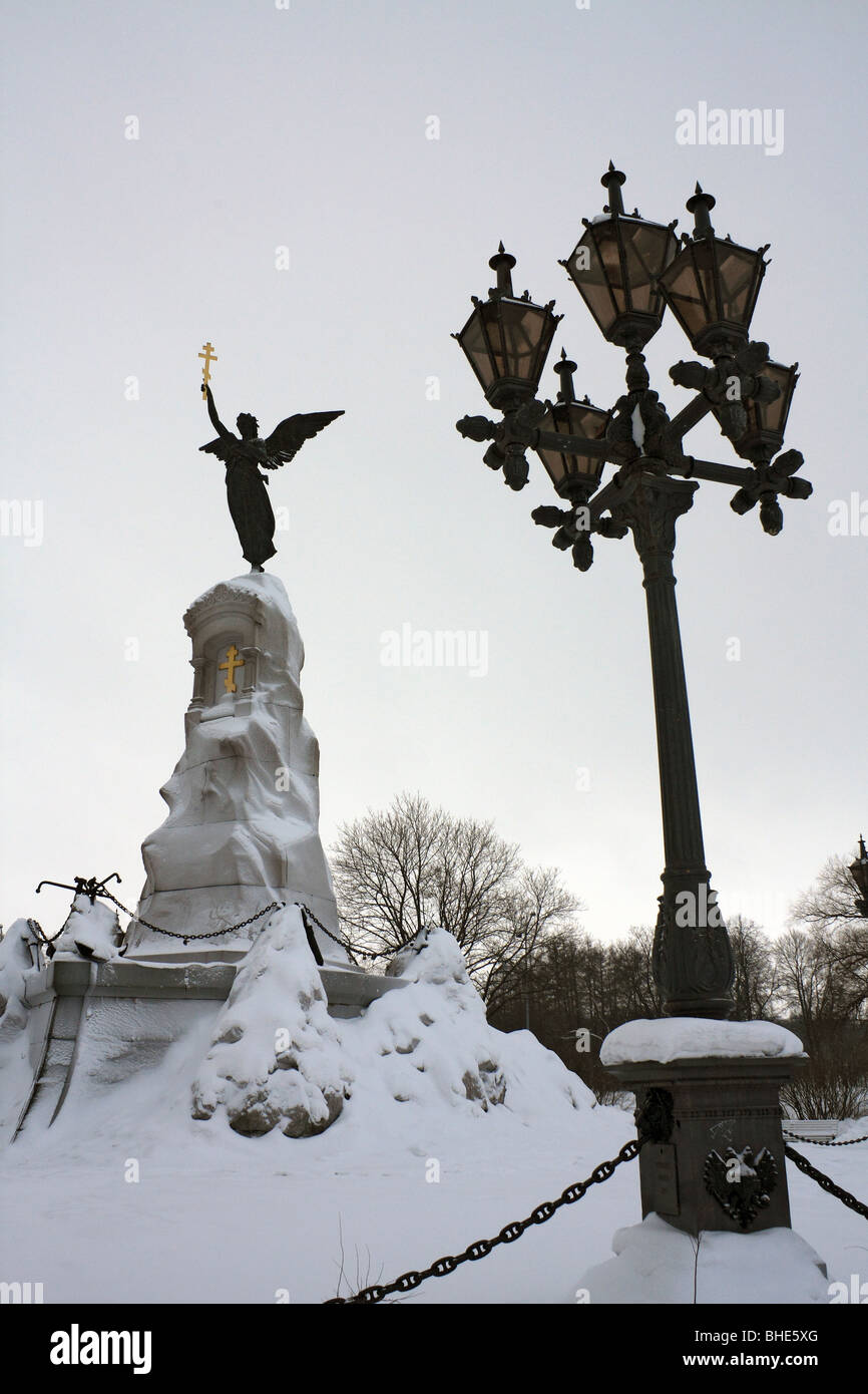 Il monumento Russalka, la scultura di un angelo di Adamson memorial a 177 uomini che annegato nella nave russa. Tallinn, Estonia. Foto Stock