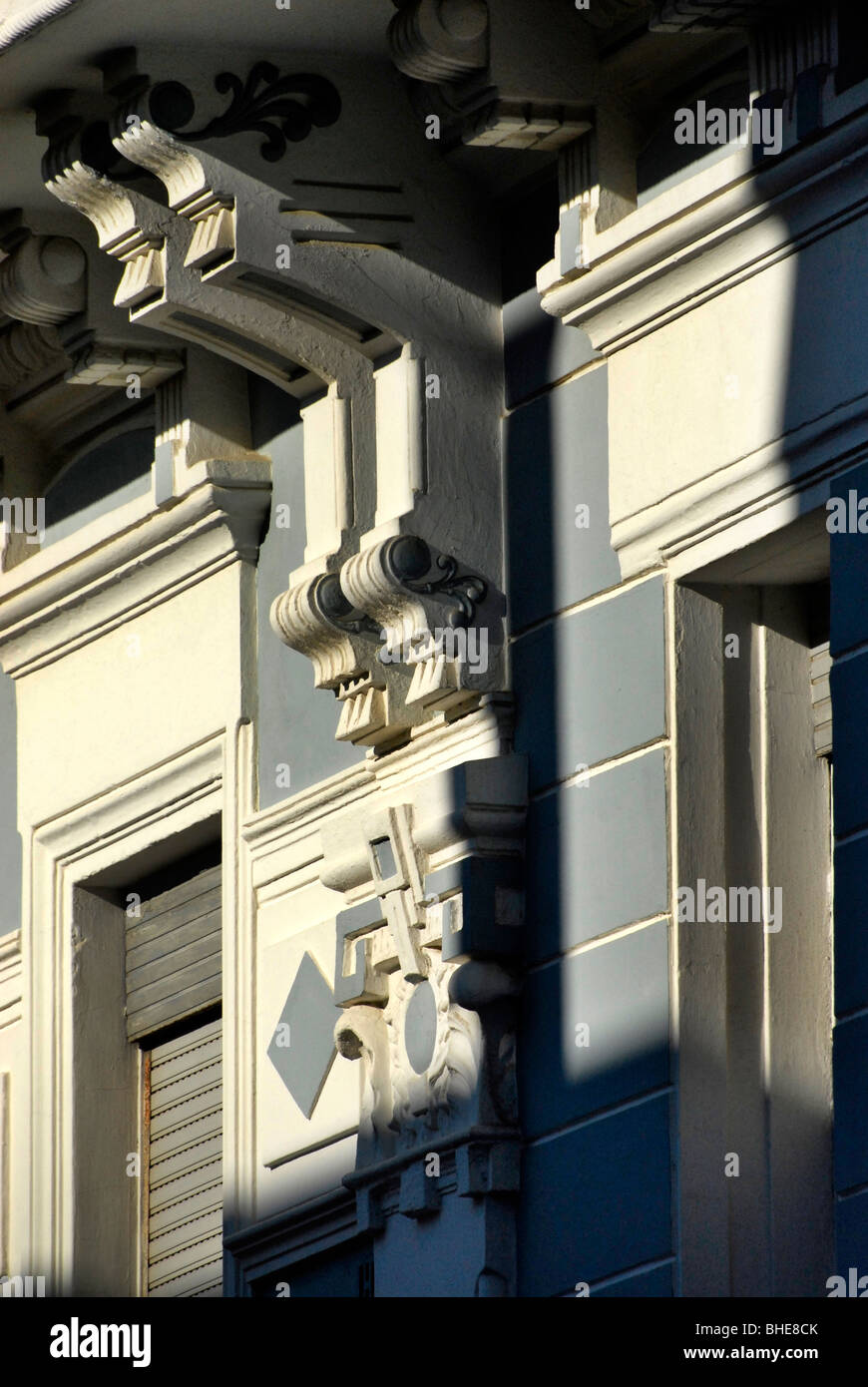 Dettagli architettonici complesso di stampaggio in muratura villa Italia stile palladiano Foto Stock