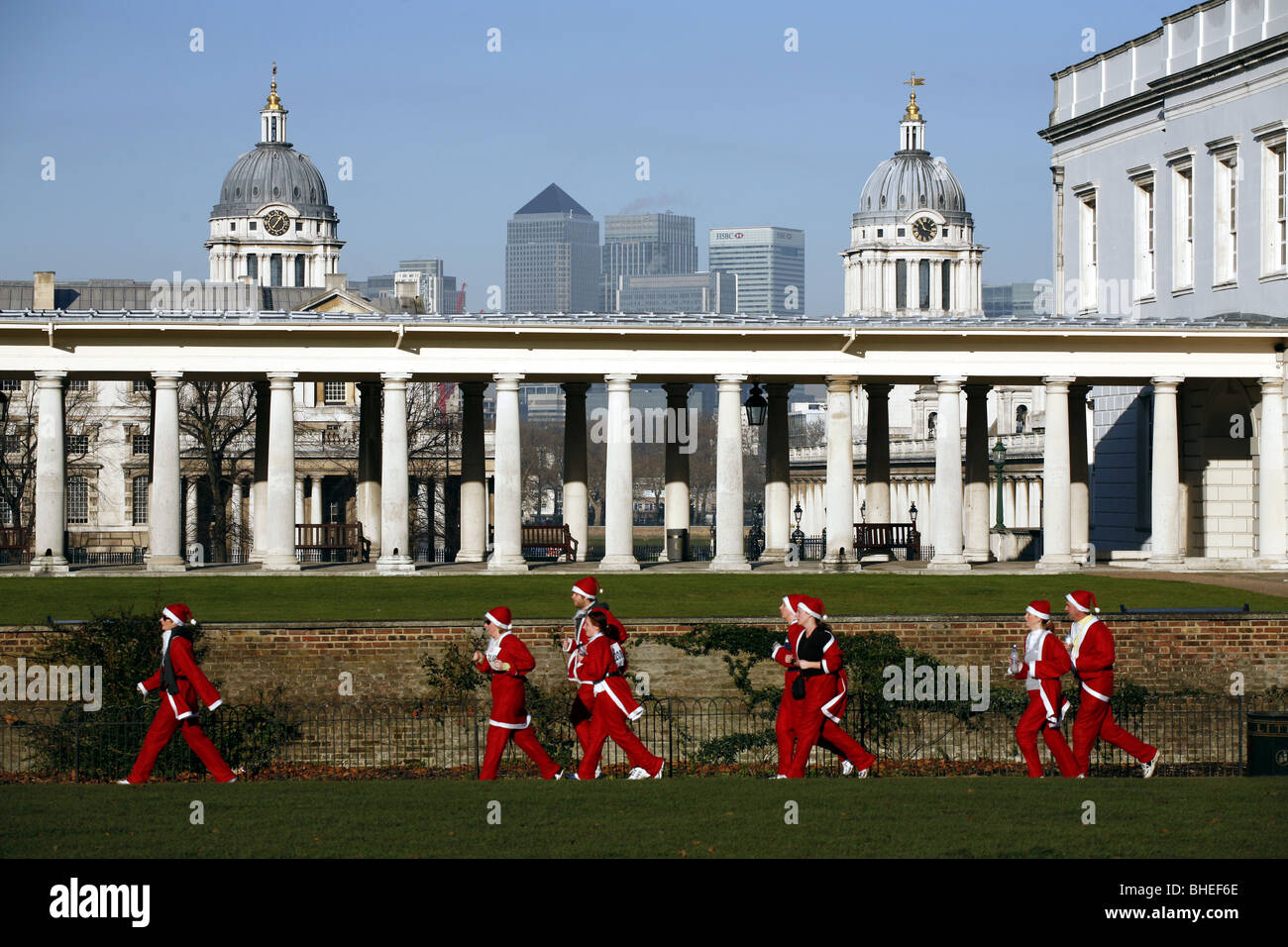 Santa Claus eseguire nel Greenwich Park a Londra, Inghilterra Foto Stock