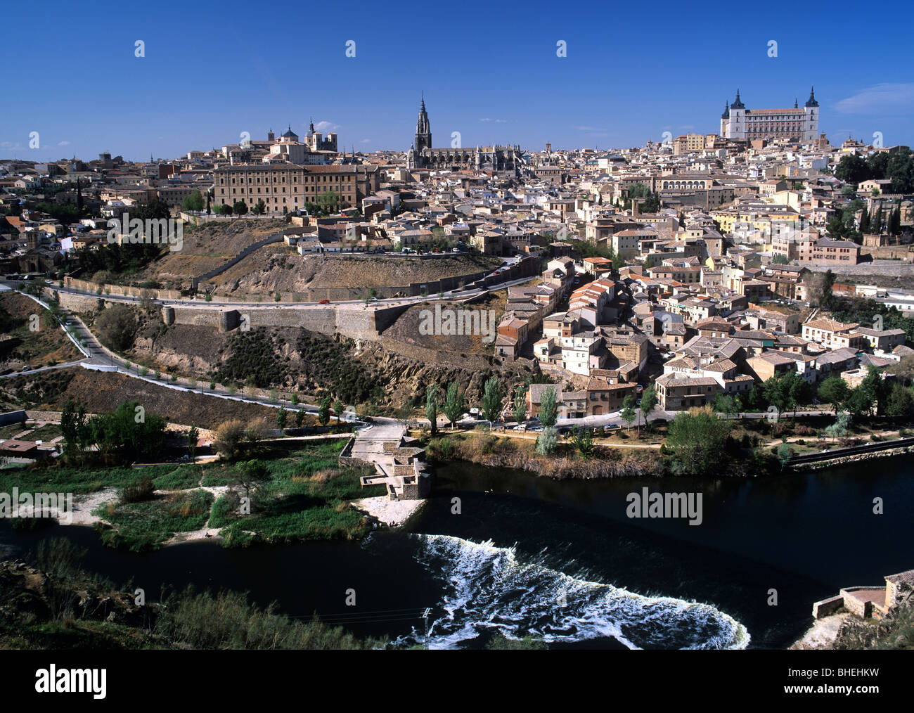 Panoramica angolo di alta vista di Toledo, Alcazar, Spagna, Europa Foto Stock