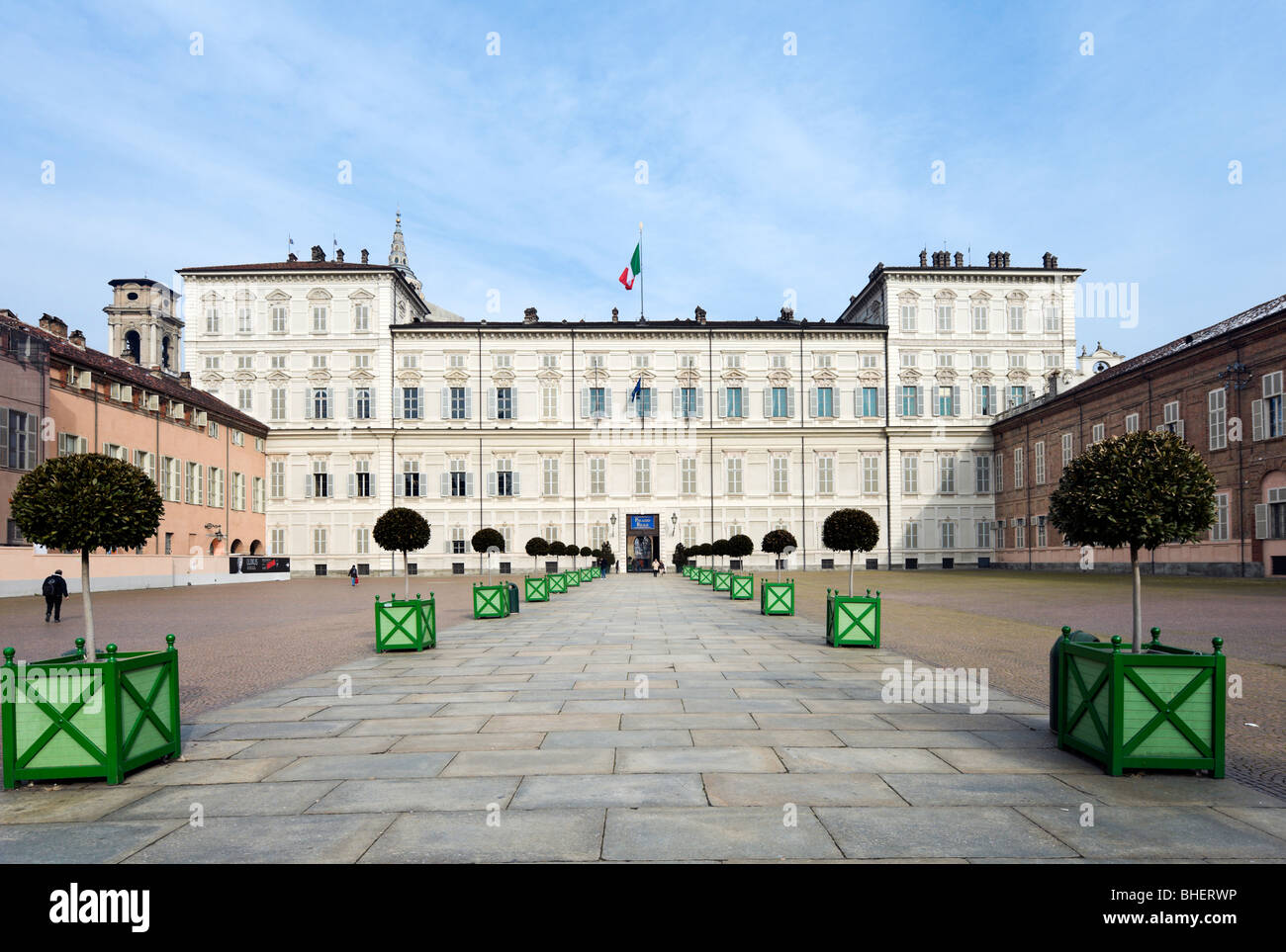 Il XVII secolo facciata del Palazzo Reale nel centro storico della città, Piazza Castello, Torino, Piemonte, Italia Foto Stock