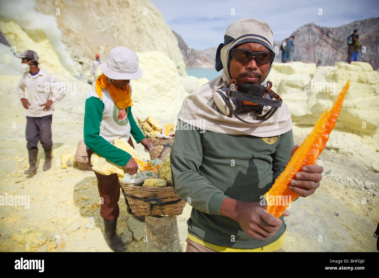 Kawah Ijen lago di zolfo su isola di Giava, in Indonesia Foto Stock