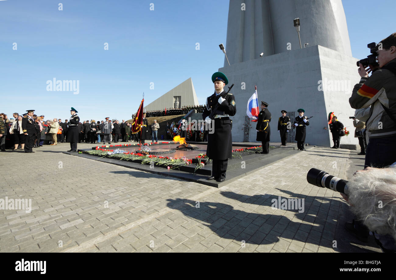 La Giornata della vittoria celebrazione. Memoriale per i difensori della sovietica Regione artica durante la Grande Guerra Patriottica ( II GUERRA MONDIALE ). La regione di Murmansk . Foto Stock