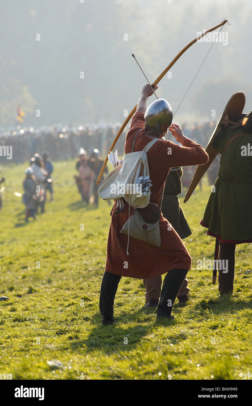 Battaglia hastings rievocazione freccia di prua bowman Foto Stock