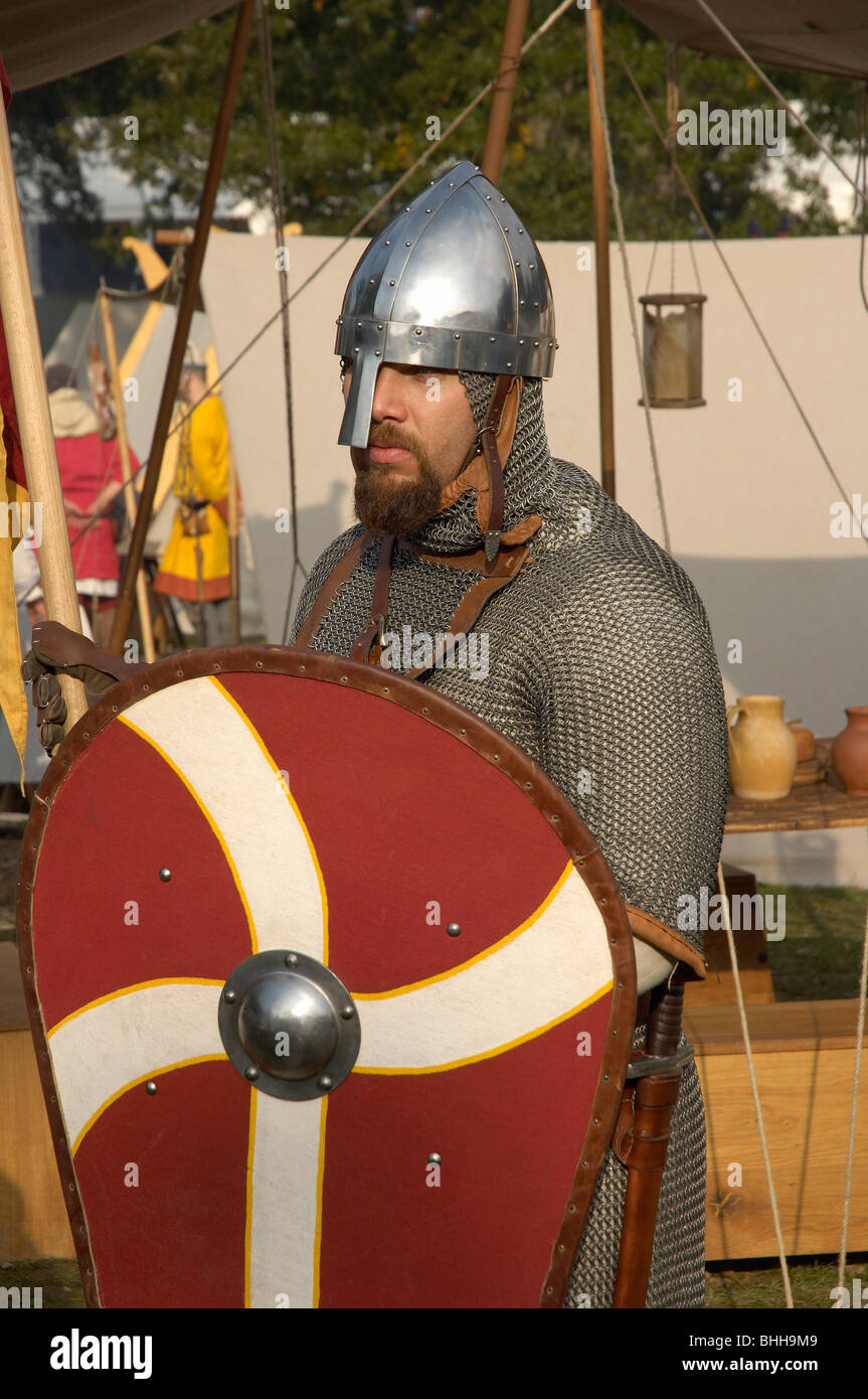 Battaglia hastings rievocazione cavaliere normanno shield Foto Stock