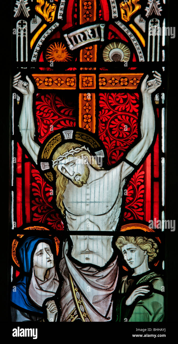 Dettaglio da una vetrata di John Hardman di Birmingham raffigurante la Crocifissione, la Chiesa di St Mary, Oldberrow, Warwickshire Foto Stock