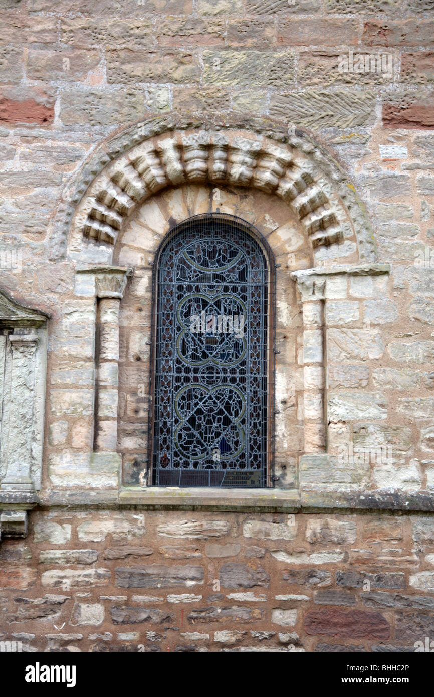 Norman finestra orientale, la chiesa di San Nicola, Beaudesert, Henly-in-Arden, Warwickshire Foto Stock