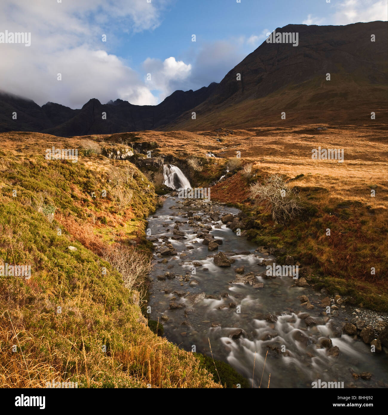 A cascata piscine Fairy, coire na Creiche, Glenbrittle, Isola di Skye in Scozia Foto Stock