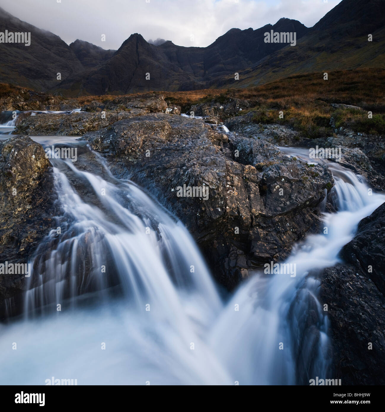 A cascata piscine Fairy, coire na Creiche, Glenbrittle, Isola di Skye in Scozia Foto Stock