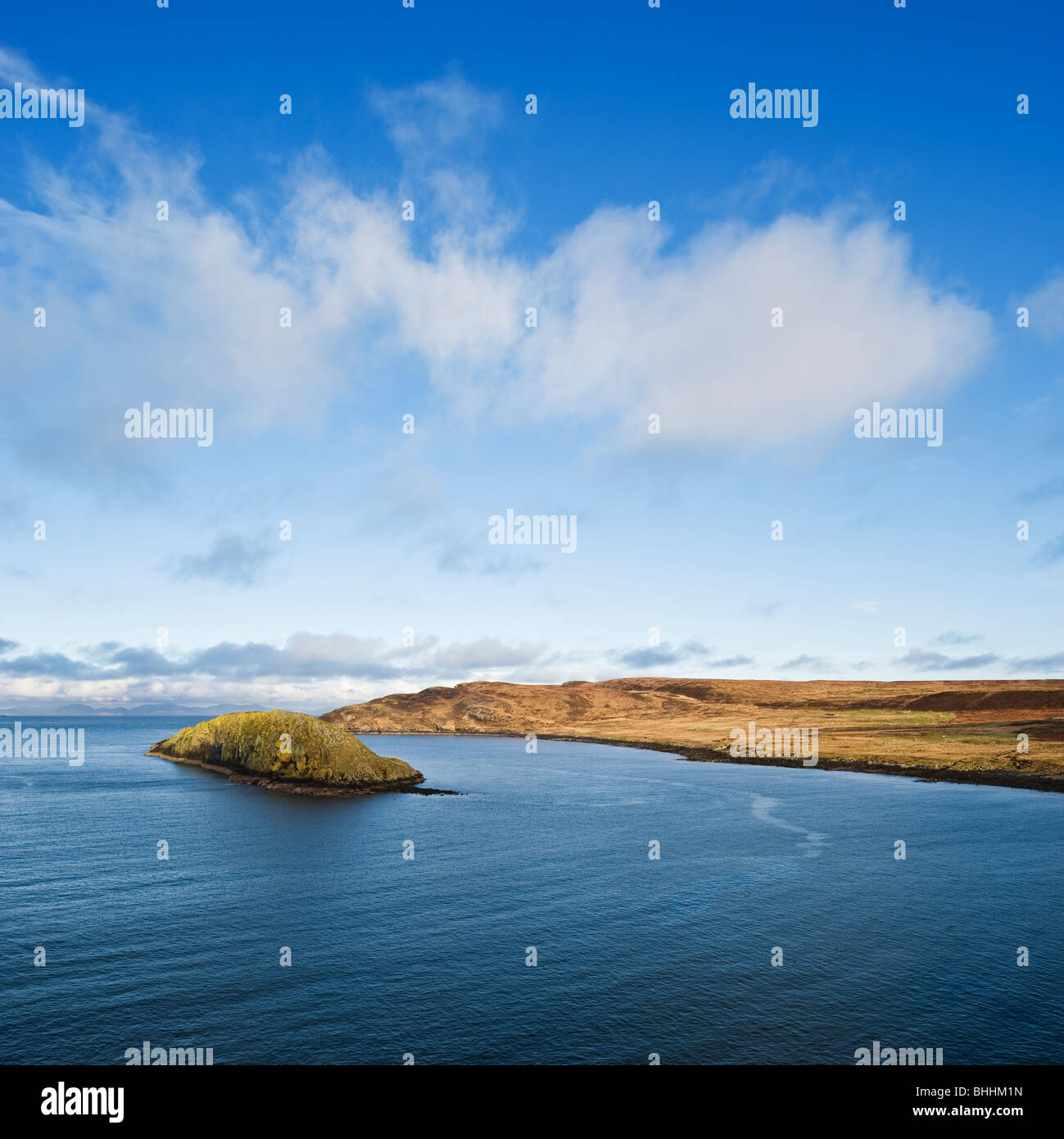Isola di Tulm e Tulm bay, Duntulm, Trotternish, Isola di Skye in Scozia Foto Stock
