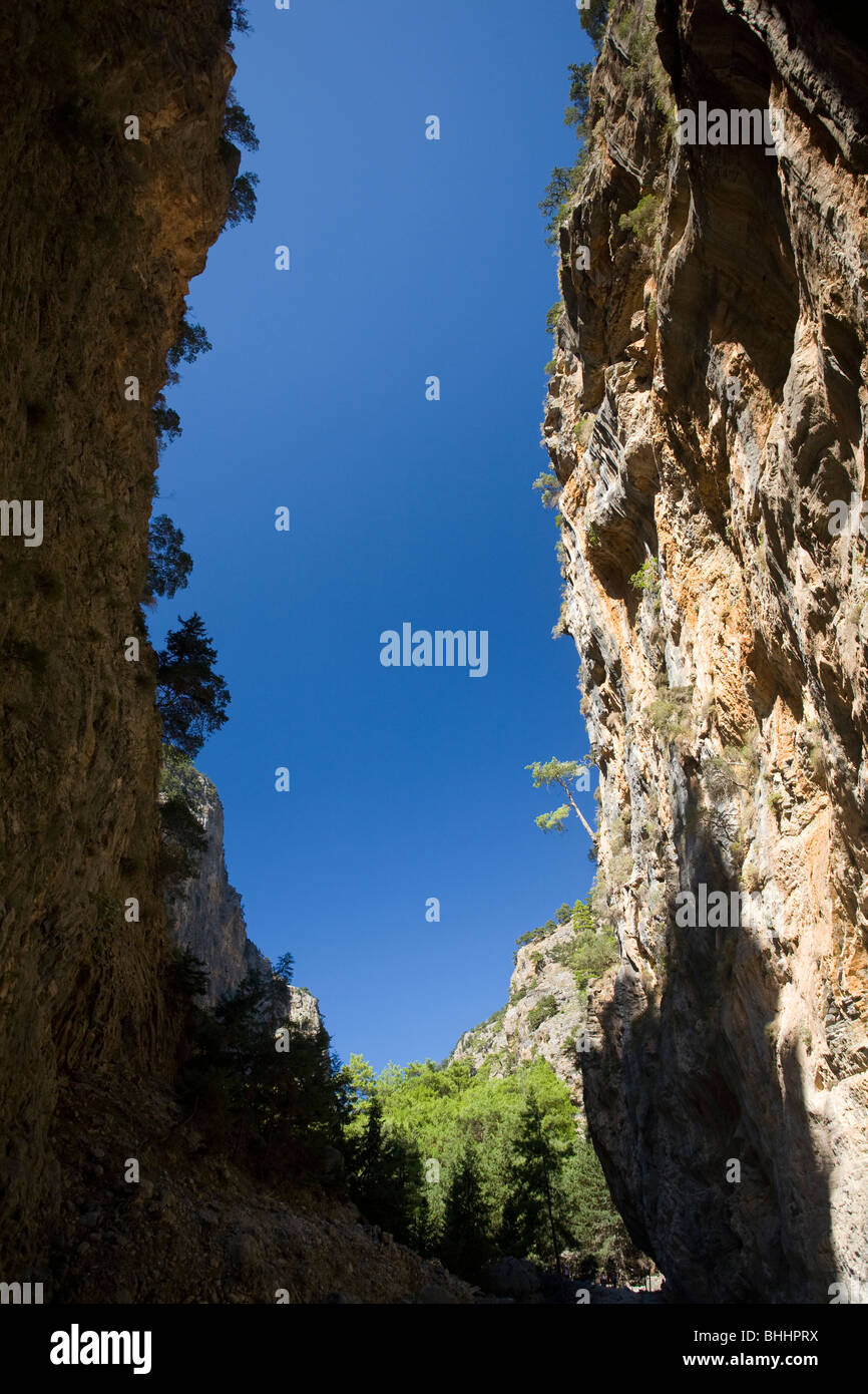 Le pareti rocciose della Gola di Samaria, Samaria Parco Nazionale, Creta, Grecia. Foto Stock