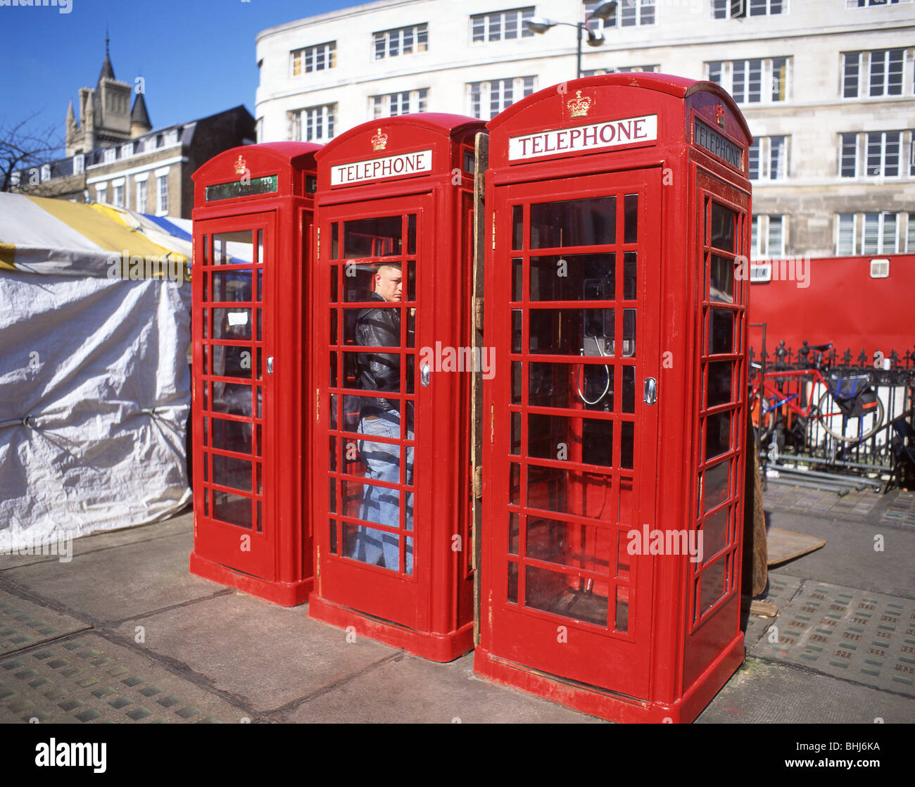 Cabine telefoniche rosse, Cambridge, Cambridgeshire, England, Regno Unito Foto Stock