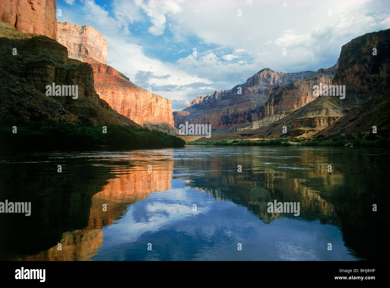 All'interno di pareti del Grand Canyon appena al di sopra del Presidente Harding rapide sul fiume Colorado Foto Stock