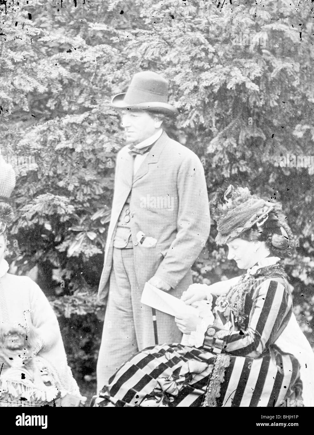 Benjamin Disraeli a Hughenden, Buckinghamshire, 1874. Artista: Henry Taunt Foto Stock