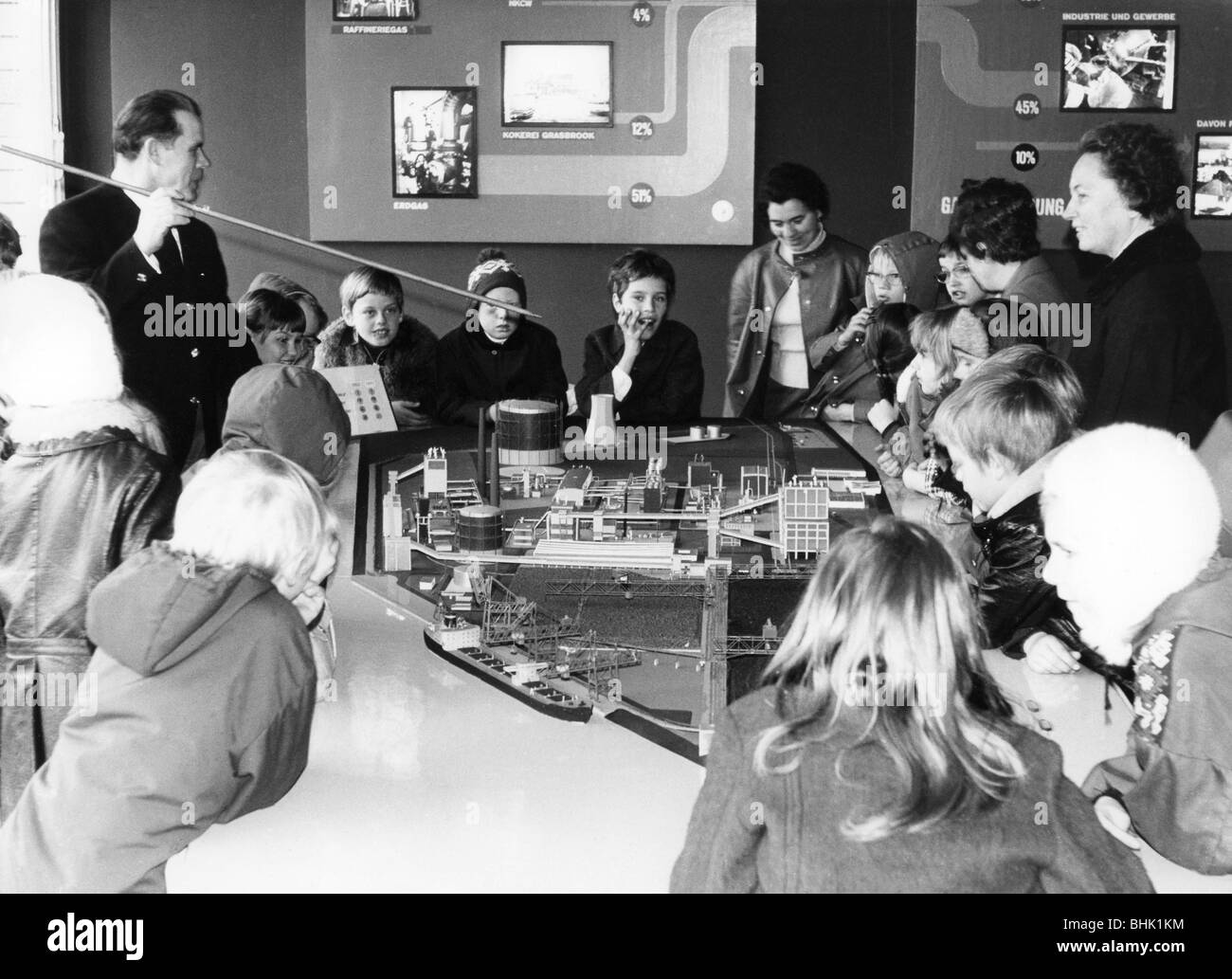 Istruzione, scuola, lezione di impianto di gas Amburgo-Kattwyk, Amburgo, Germania, 1971, Foto Stock