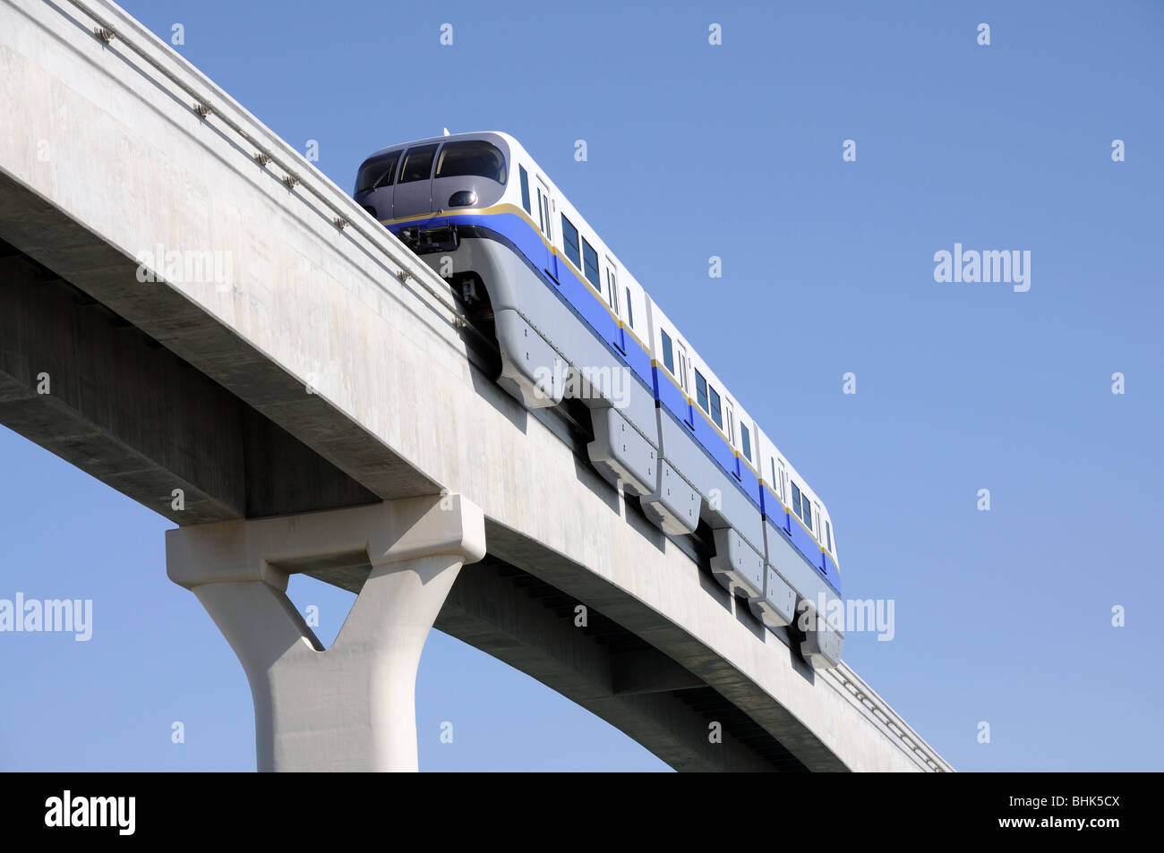 Moderna monorotaia in Dubai Emirati Arabi Uniti Foto Stock