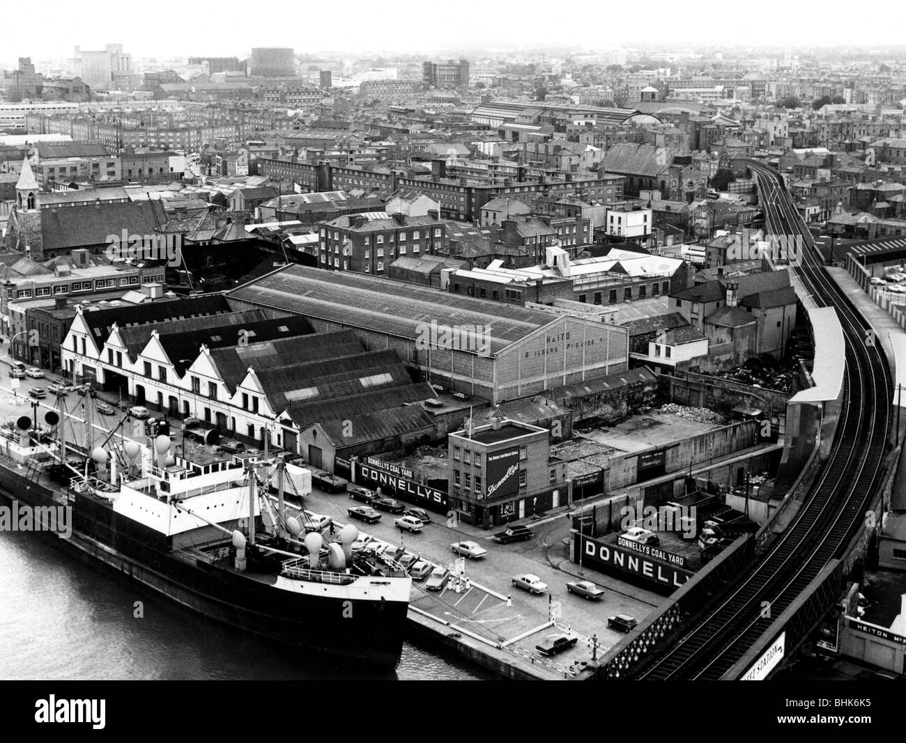 Geografia / viaggio, Irlanda, Dublino, viste della città / città, vista della città dal Liberty Hall, 1970, Foto Stock