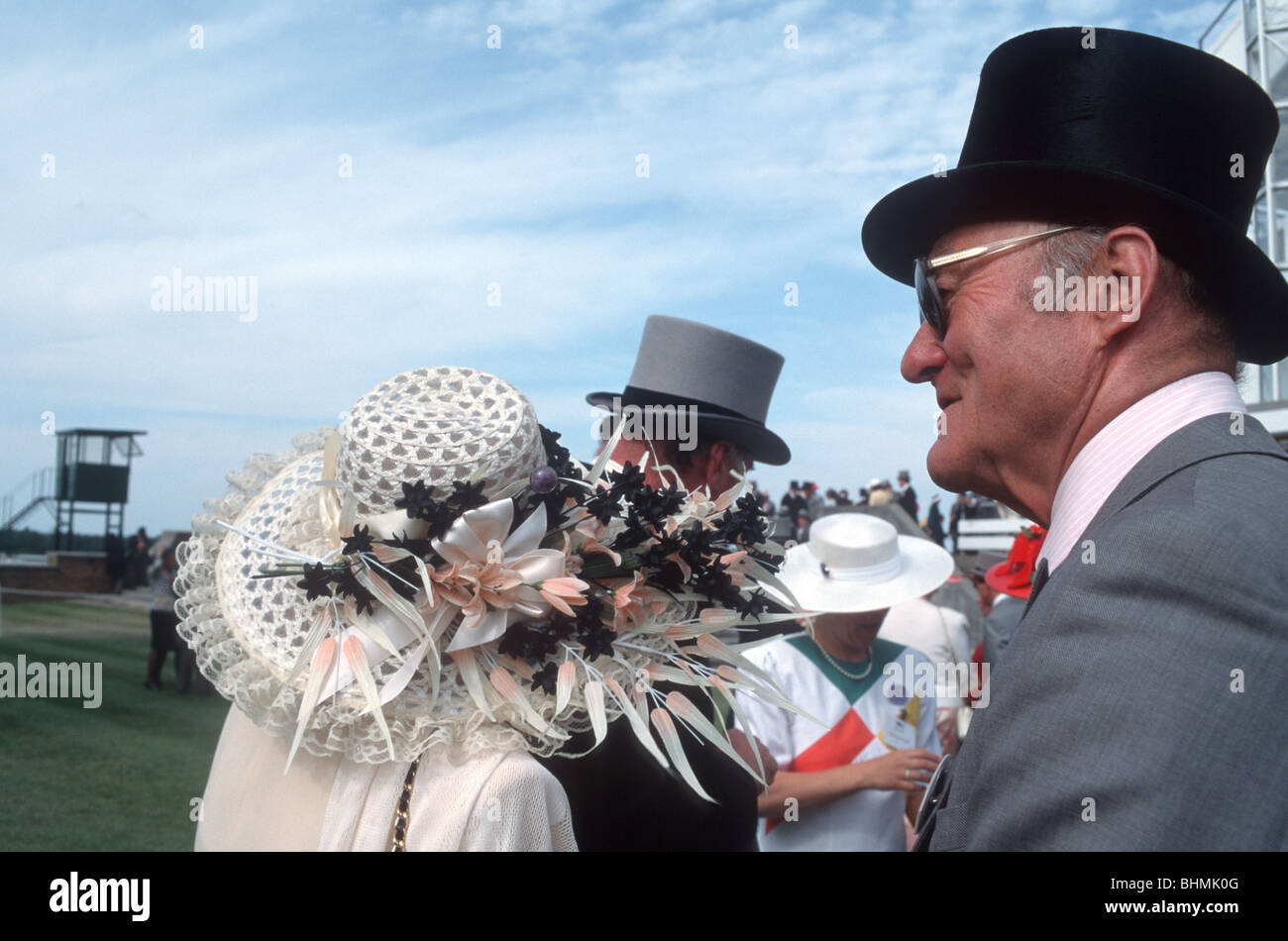 Nel Regno Unito la società ALTA MODA PRESSO IL ROYAL ASCOT GARE Foto Stock